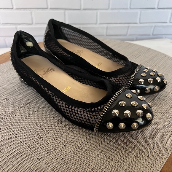 Christian Louboutin Black Patent Leather and Mesh Spike Ballet Flats Size 38 - Picture 9 of 11